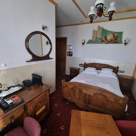 Pensiunea Milexim Cîmpia Turzii Extérieur photo