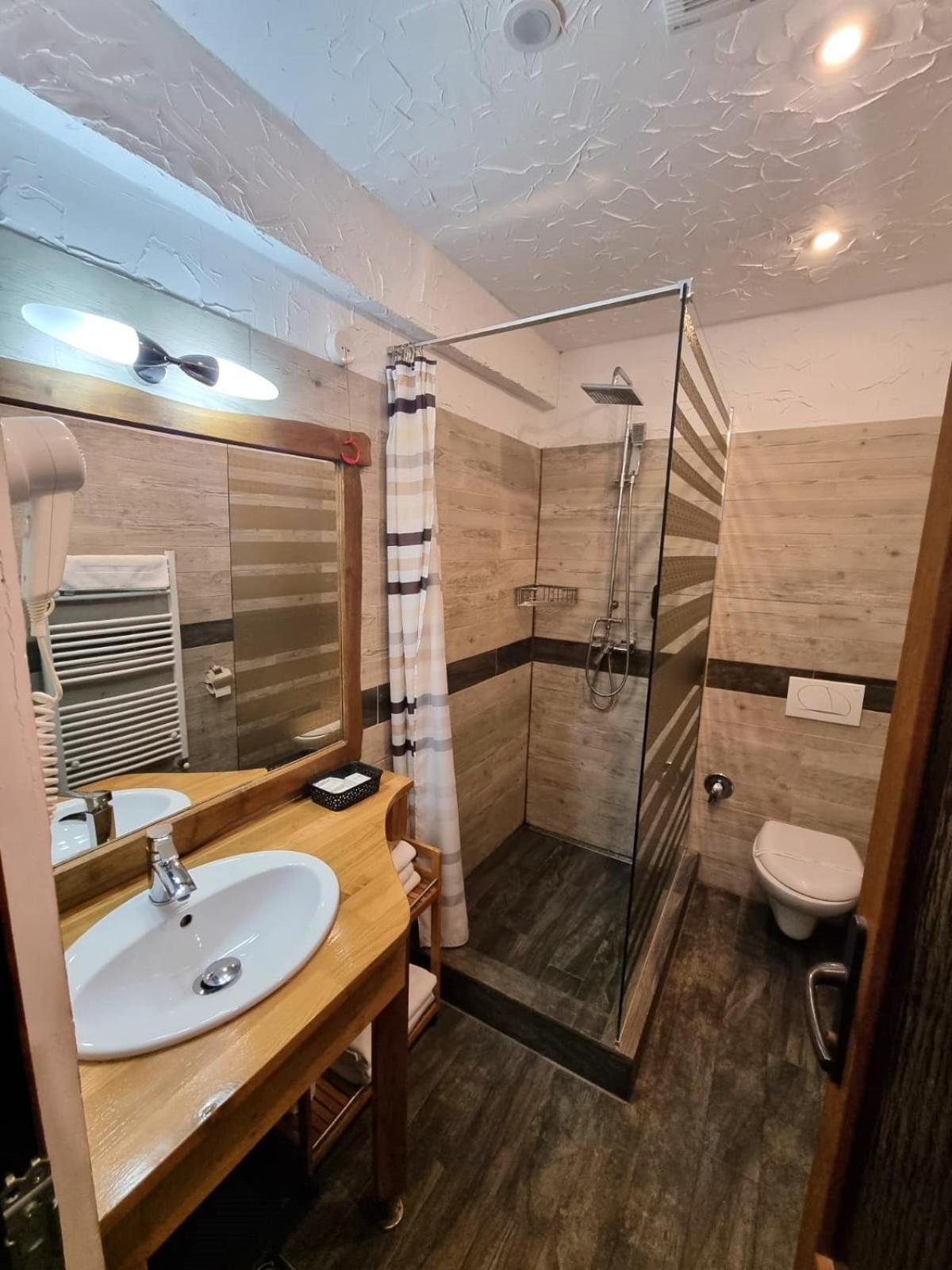 Pensiunea Milexim Cîmpia Turzii Extérieur photo