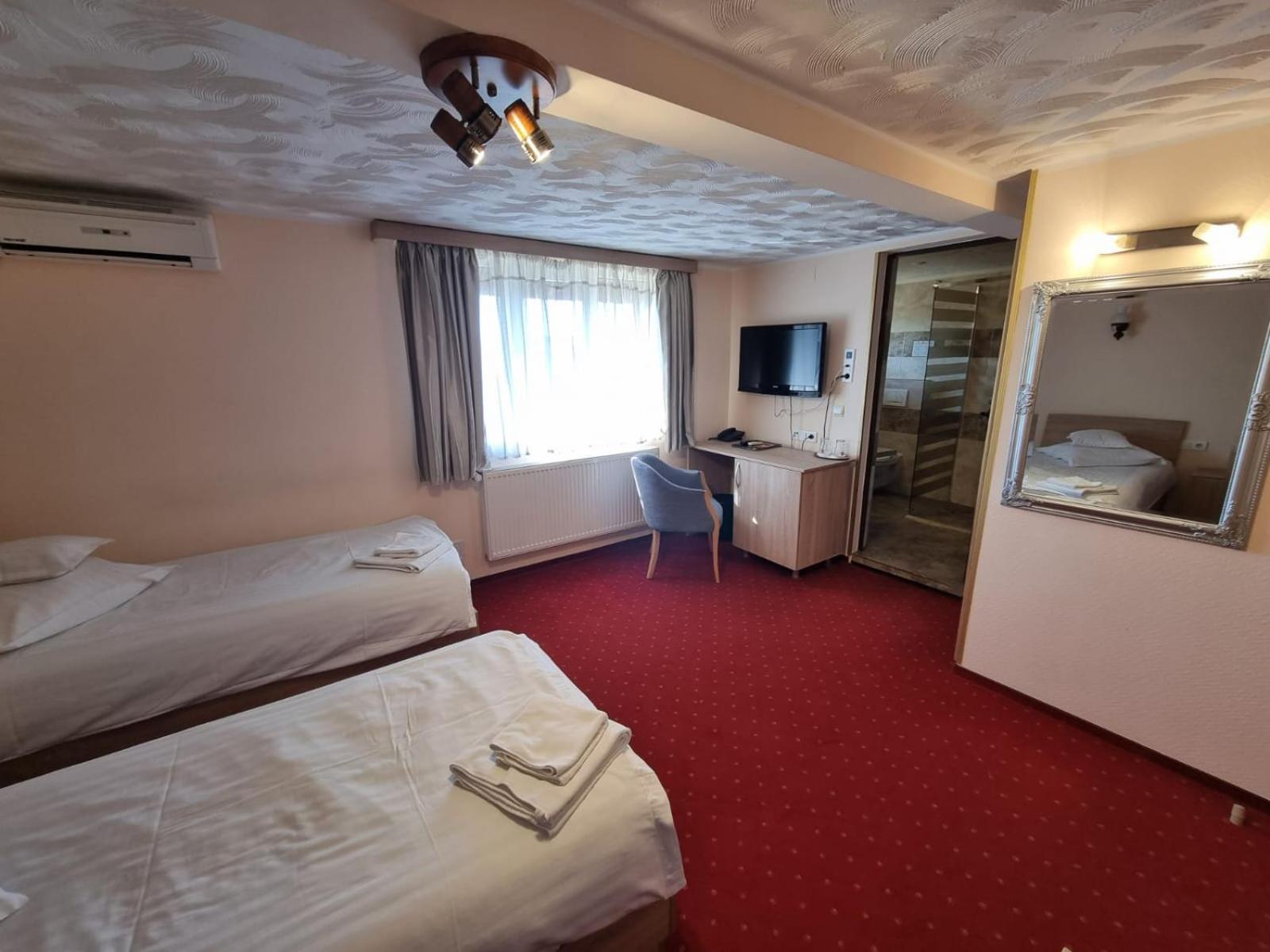 Pensiunea Milexim Cîmpia Turzii Extérieur photo